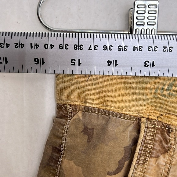 Lucky brand crop camo jeans 2/26 132 - Picture 4 of 7